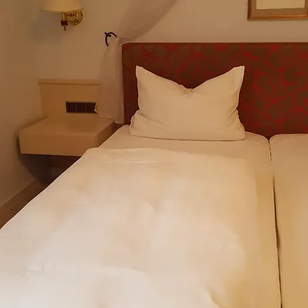 Krone Värdshus 3*